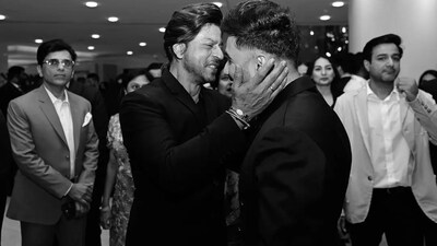 Vir Das recalls fanboy moment at Shah Rukh Khan’s Mannat, says “You feel the room move when he walks in”