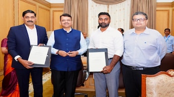Racing Promotions Pvt. Ltd. (RPPL) signed an MoU with the Navi Mumbai Municipal Corporation (NMMC) in the presence of Chief Minister Devendra Fadnavis on Saturday.
