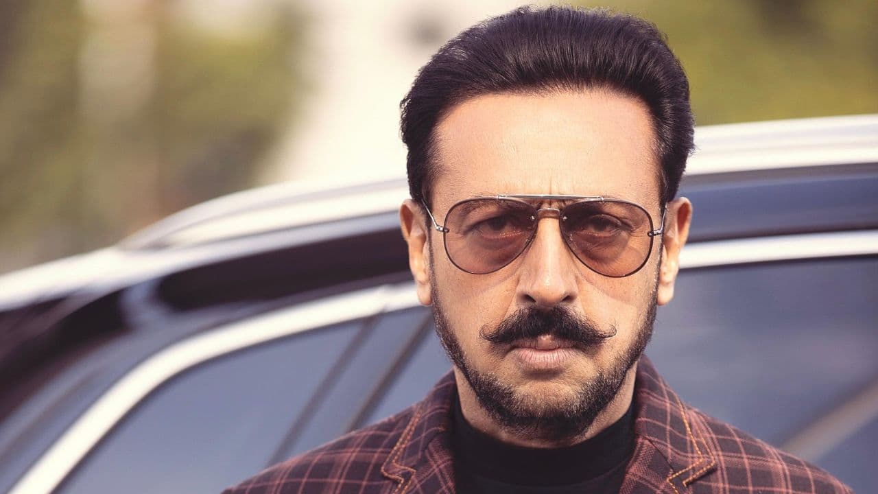 Bad Man of Bollywood Gulshan Grover is one of the most versatile actors in Bollywood, expanding his career from Bollywood to regional and Hollywood. He is known as the ‘Bad Man’ of Bollywood after he appeared in several villainous roles in the 1980s and 1990s. His popular negative character portrayals in films like Kali Baba, Kabeera and Kesariya Vilayati. Bad Man of Bollywood Gulshan Grover is one of the most versatile actors in Bollywood, expanding his career from Bollywood to regional and Hollywood. He is known as the ‘Bad Man’ of Bollywood after he appeared in several villainous roles in the 1980s and 1990s. His popular negative character portrayals in films like Kali Baba, Kabeera and Kesariya Vilayati.