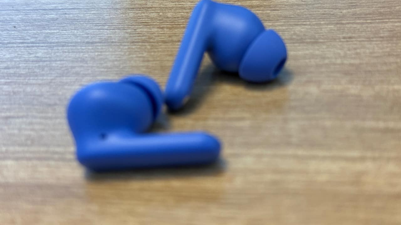 OnePlus Nord Buds 3r review: Big battery, bigger value