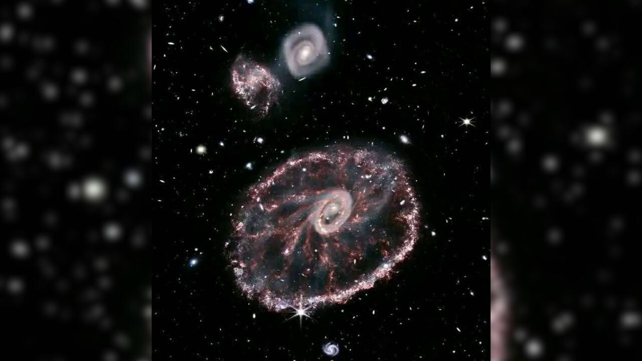 Rings, spokes and a dusty core: NASA