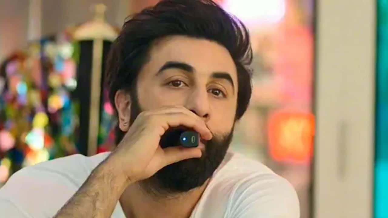 NHRC asks Mumbai Police to file a case against Ranbir Kapoor over smoking e cigarette in The Ba**ds of Bollywood*
