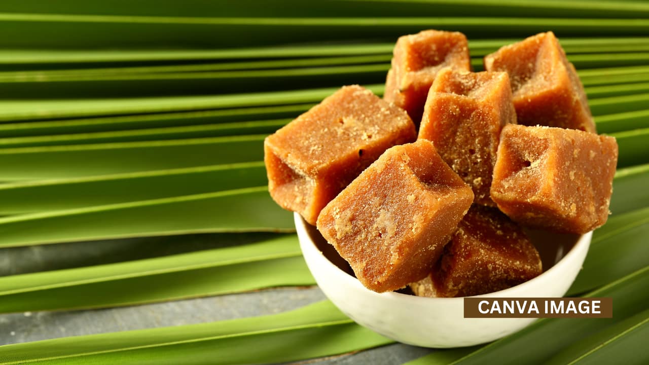 Maa Kalaratri: Offer Jaggery to Maa Kalaratri. She protects from evil, removes negativity, and blesses with powerful divine energy.