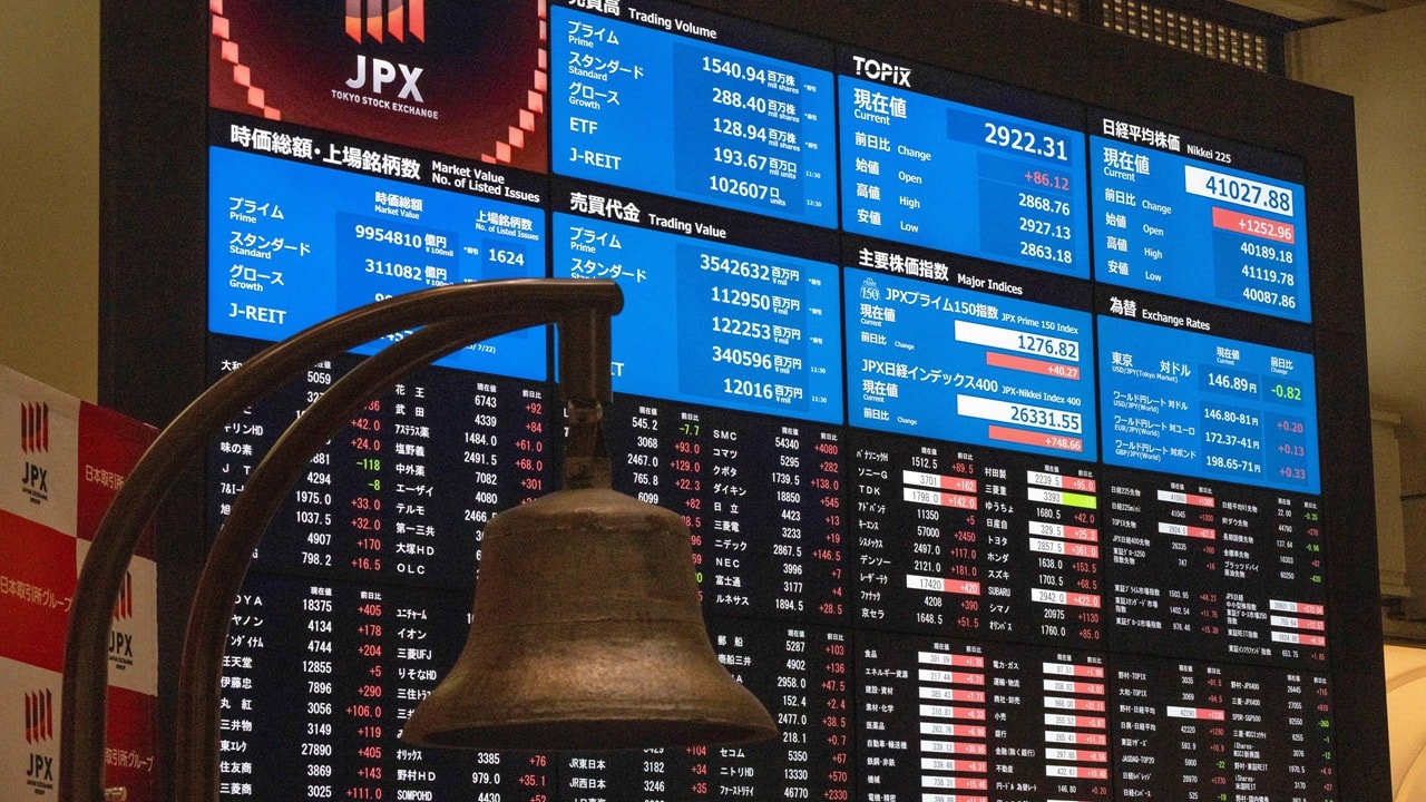 Asian stocks primed for best year against US peers since 2017
