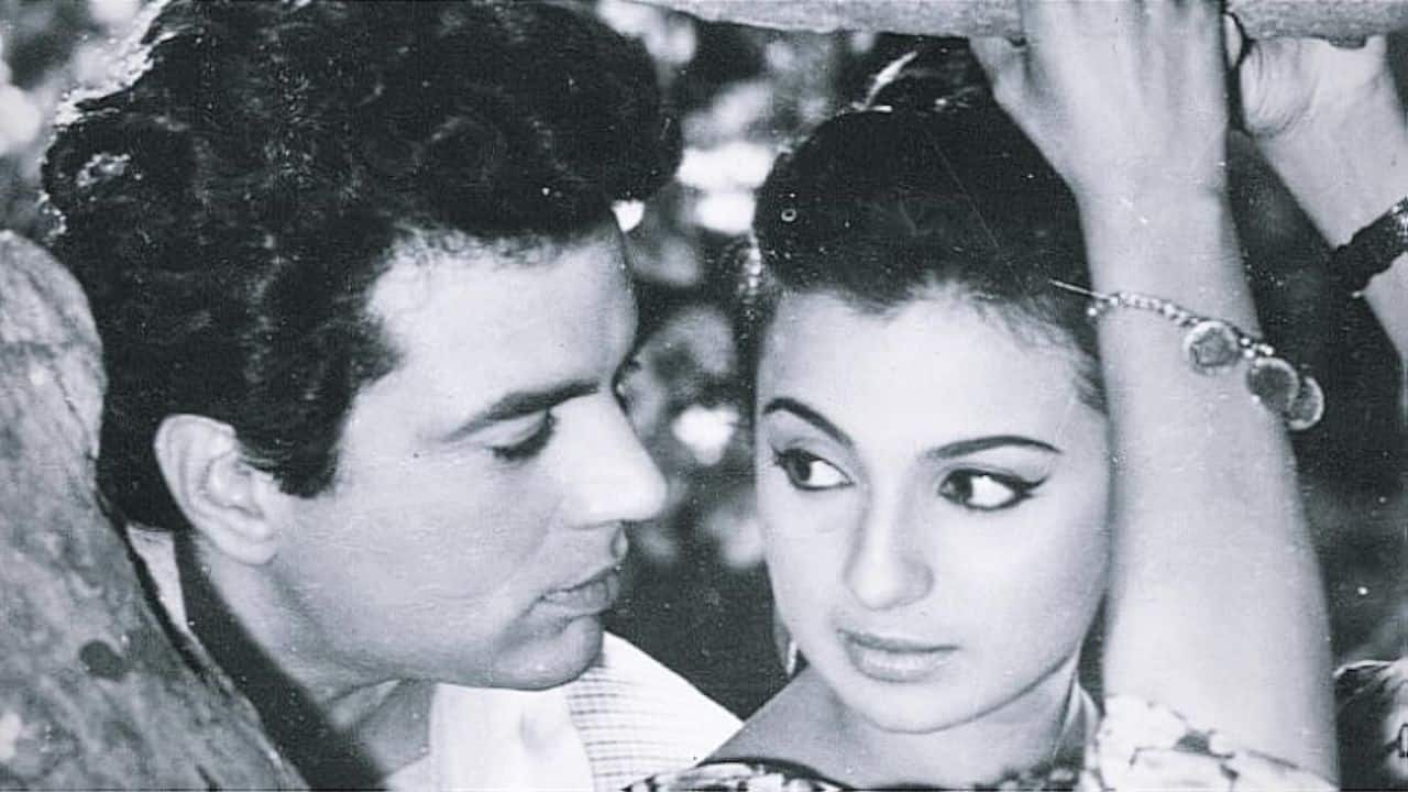 Tanuja slapped Dharmendra Actress Tanuja made headlines while filming the Chand Aur Suraj in the 1960s. in the 1960s for slapping her co-star Dharmendra. He allegedly tried to flirt with her which left Tanuja furious and she allegedly slammed him. However, Dharmendra later apologized to the veteran actress, asking her to become his sister, which she did by tying a rakhi on his wrist.