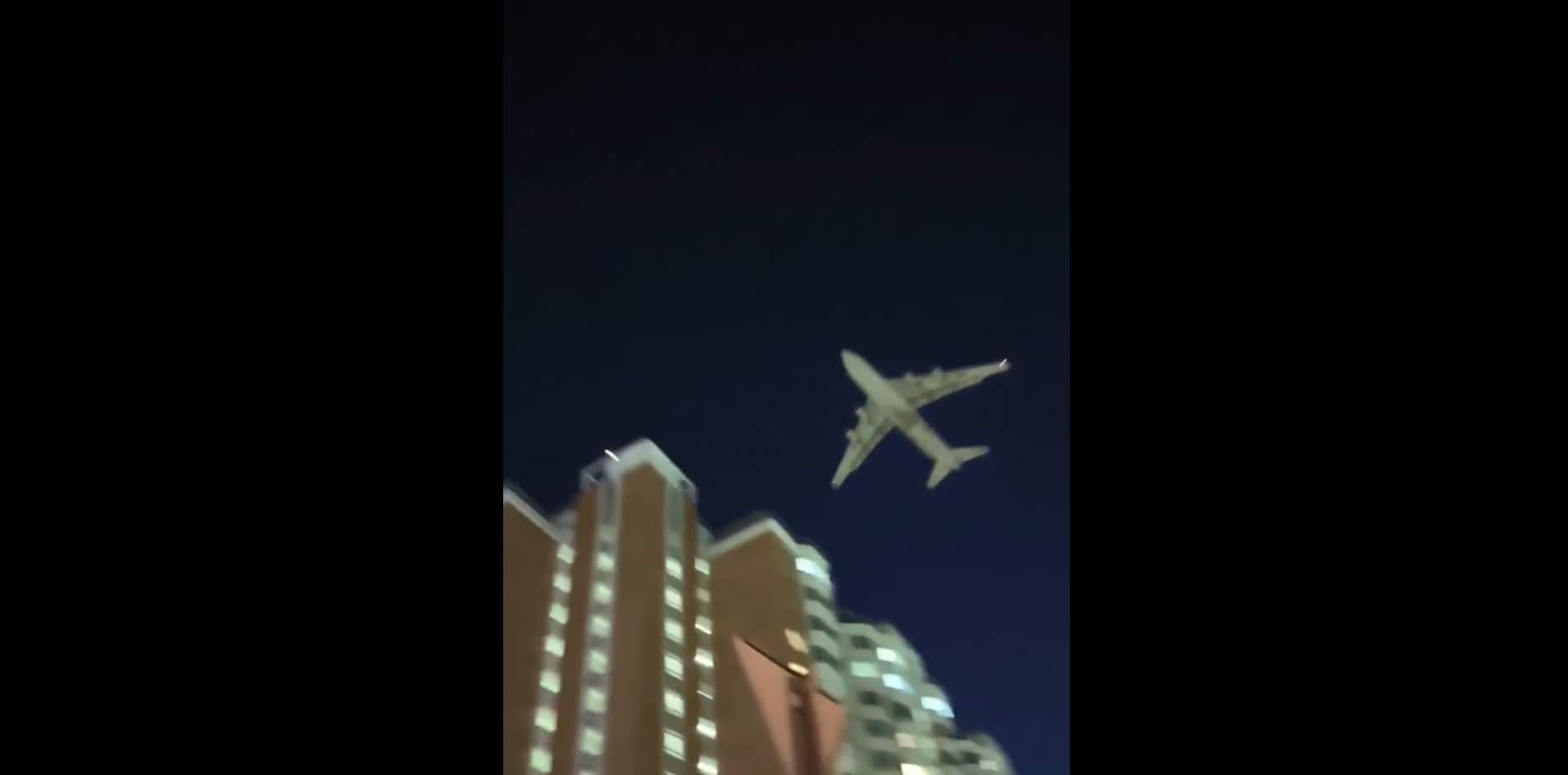 Russian Antonov-124 flies low over Moscow amid Ukrainian drone swarm | Watch
