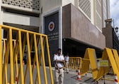 Sri Lanka holds rates as growth quickens, tariff risks loom