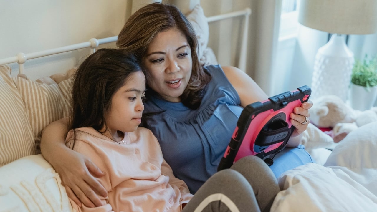 Child psychologist shares 8 best fun things that can help calm an ADHD and ASD child