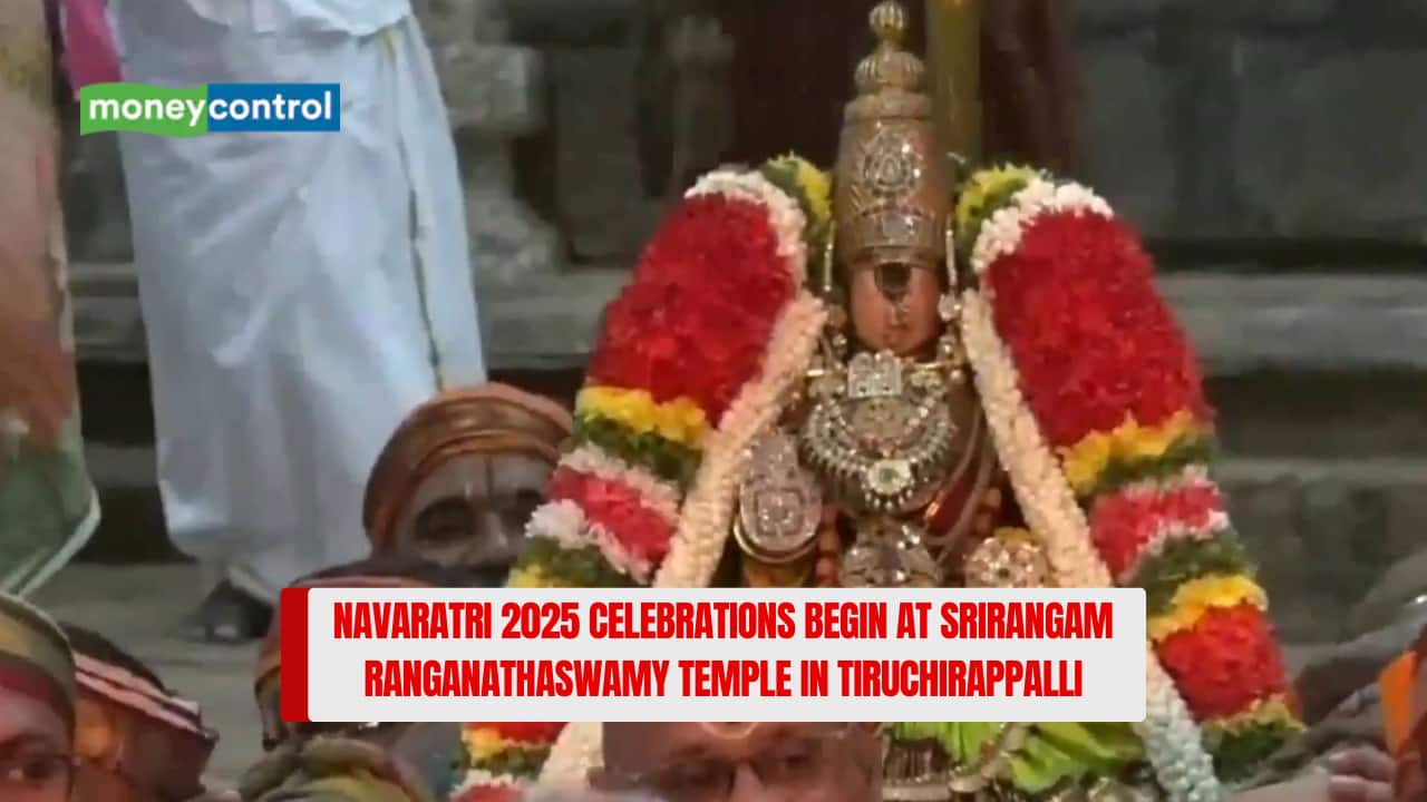 Navaratri 2025 Celebrations Begin at Srirangam Ranganathaswamy Temple in Tiruchirappalli