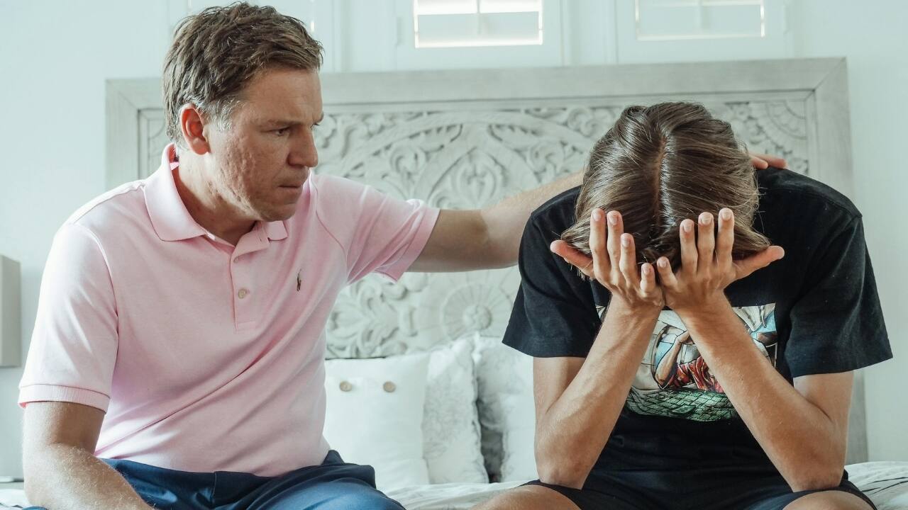 Can moodiness mean something serious? Psychologist shares 7 early warning signs of depression in teenagers