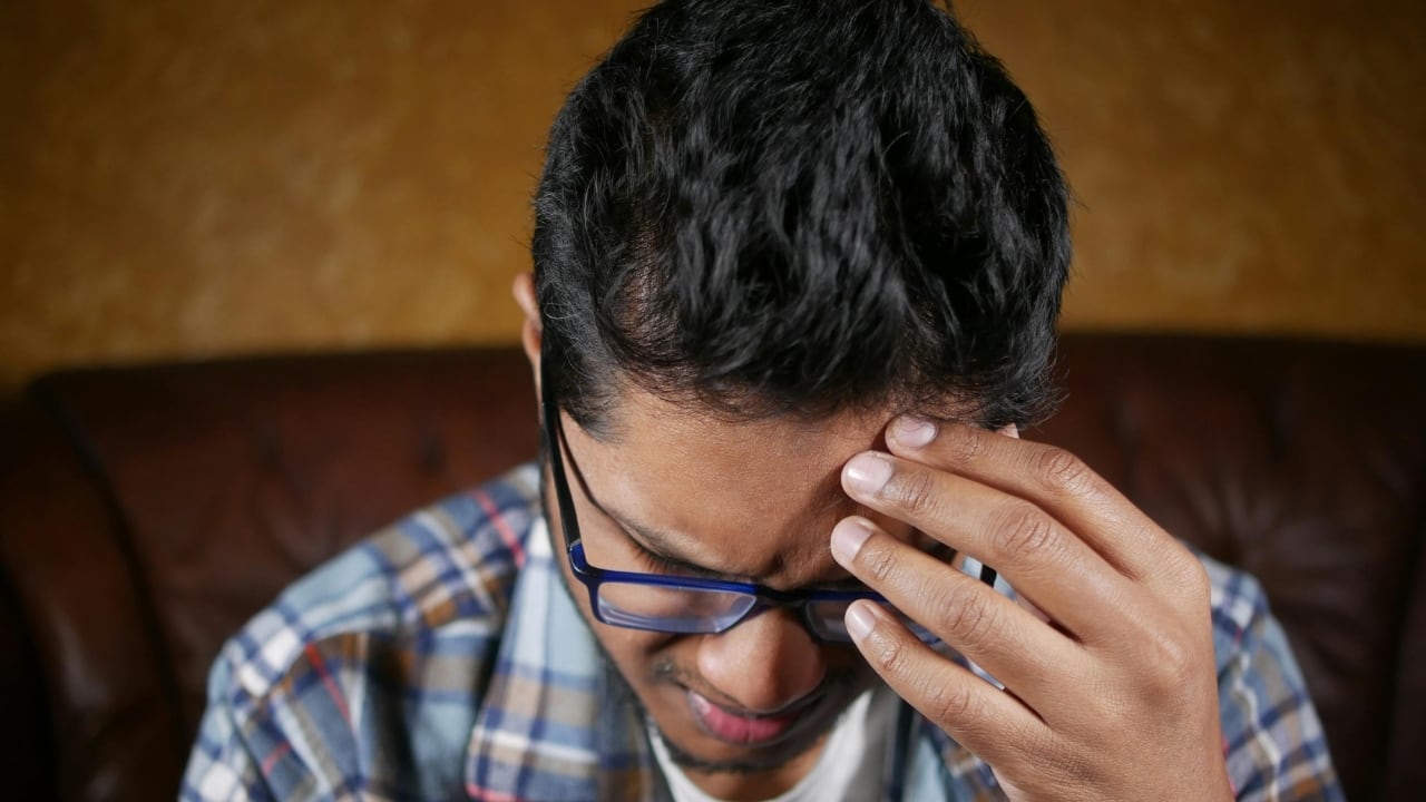 Neurosurgeon shares 5 early signs of brain tumour: Headaches, tingling, memory lapses, and more