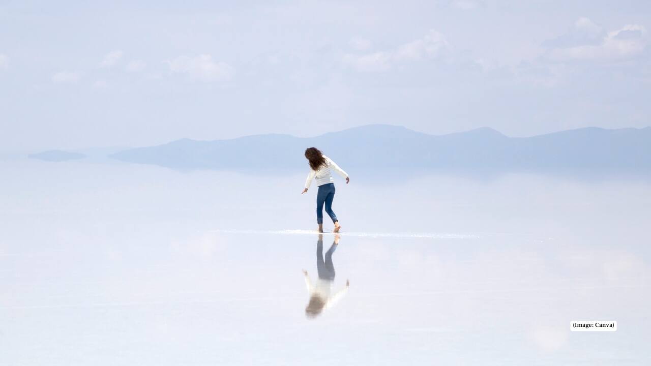9. Uyuni Salt Flats, Bolivia Step onto Salar de Uyuni after rain, and you’ll find yourself walking across the sky. This vast salt flat transforms into the world’s largest natural mirror, creating a surreal horizon where heaven and earth merge. Even when dry, the landscape is striking, like a dazzling white desert of infinity. What to explore: Mirror-like salt flats, Incahuasi Island with giant cacti, salt hotels, and nearby colored lagoons. 9. Uyuni Salt Flats, Bolivia Step onto Salar de Uyuni after rain, and you’ll find yourself walking across the sky. This vast salt flat transforms into the world’s largest natural mirror, creating a surreal horizon where heaven and earth merge. Even when dry, the landscape is striking, like a dazzling white desert of infinity. What to explore: Mirror-like salt flats, Incahuasi Island with giant cacti, salt hotels, and nearby colored lagoons.