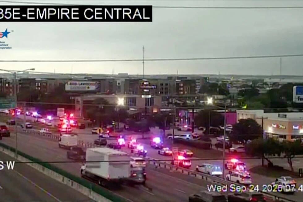 3 people shot at immigration detention facility in Dallas and the shooter is dead