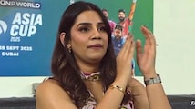 'Aakhi duniya ek taraf, mera Bumrah ek taraf': Sanjana Ganesan sends social media into meltdown