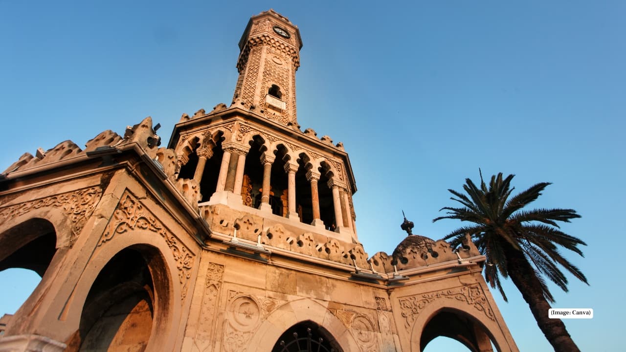 From Big Ben To Makkah: 10 Iconic Clock Towers You Must See Around the World From Big Ben To Makkah: 10 Iconic Clock Towers You Must See Around the World