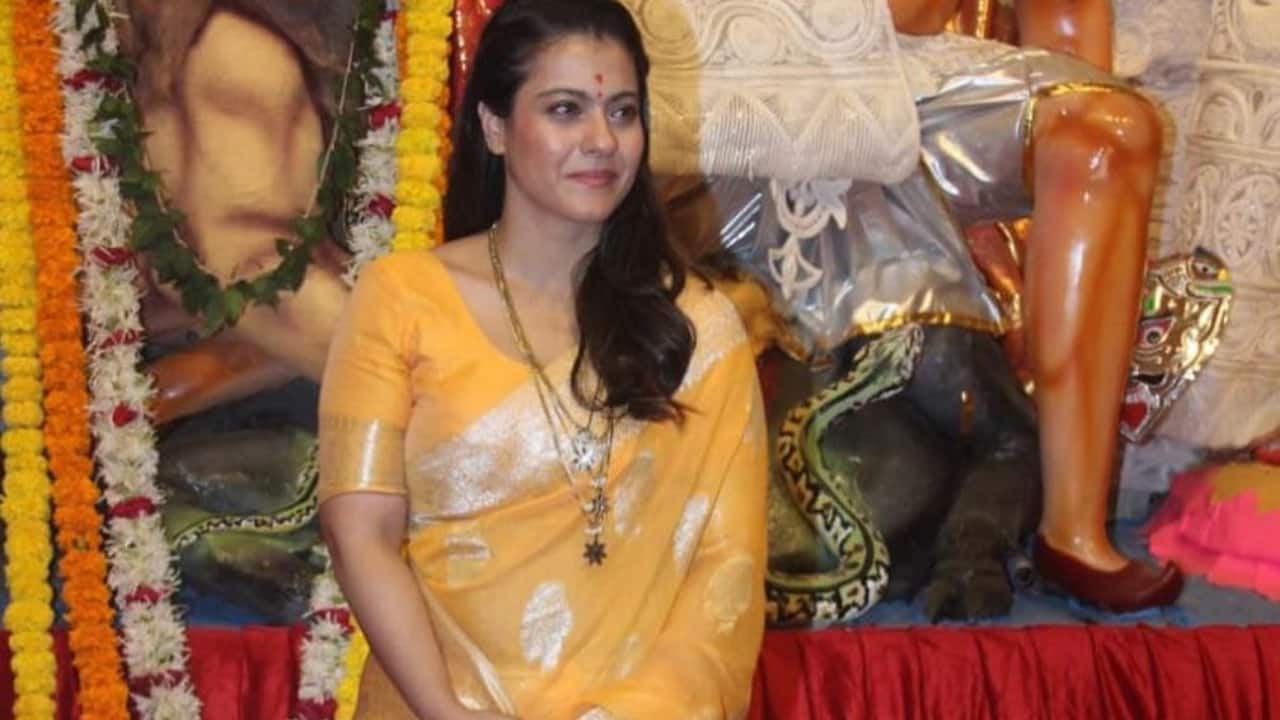 Kajol wears it with effortless grace, reminding us why she’s a timeless style icon. Her natural confidence makes even the simplest drape look special. Kajol wears it with effortless grace, reminding us why she’s a timeless style icon. Her natural confidence makes even the simplest drape look special.