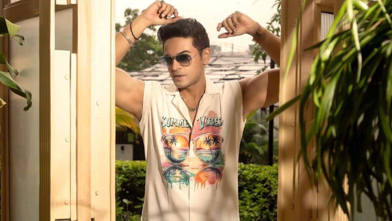 Was Celebrity MasterChef scripted, and how is Gaurav Khanna involved in this controversy? Following the controversy over his cooking skills in Bigg Boss 19, many viewers questioned the authenticity of his Celebrity MasterChef win, speculating that the cooking reality show might be scripted. Was Celebrity MasterChef scripted, and how is Gaurav Khanna involved in this controversy? Following the controversy over his cooking skills in Bigg Boss 19, many viewers questioned the authenticity of his Celebrity MasterChef win, speculating that the cooking reality show might be scripted.