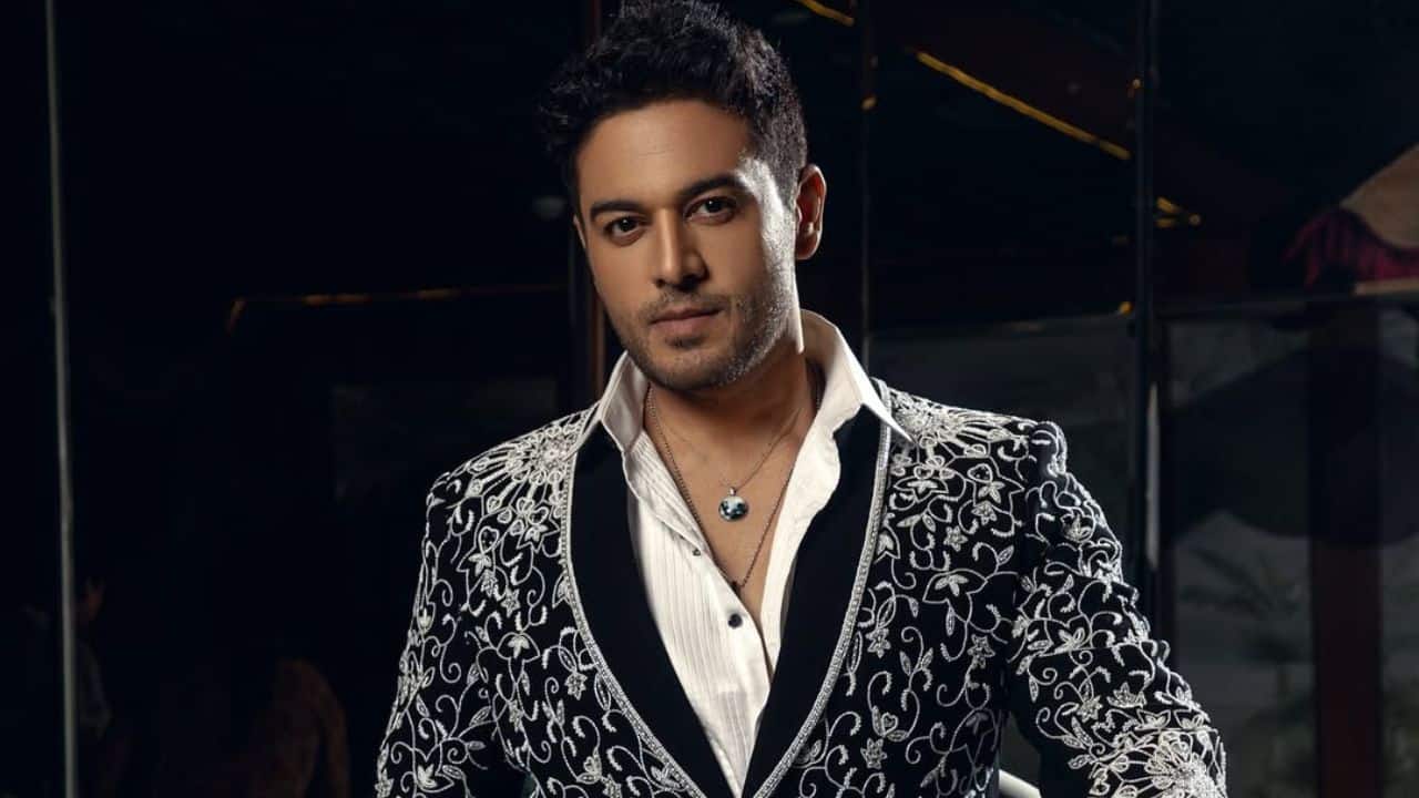 How did Gaurav Khanna win Celebrity MasterChef if he can't cook Indian food? This question became popular after Gaurav, the winner of Celebrity MasterChef India, stated on Bigg Boss 19 that he doesn't know how to cook Indian food for a large group. His team clarified that his winning dish was a sophisticated, plated creation prepared with supervision, unlike the large-batch daily meals required on Bigg Boss. How did Gaurav Khanna win Celebrity MasterChef if he can't cook Indian food? This question became popular after Gaurav, the winner of Celebrity MasterChef India, stated on Bigg Boss 19 that he doesn't know how to cook Indian food for a large group. His team clarified that his winning dish was a sophisticated, plated creation prepared with supervision, unlike the large-batch daily meals required on Bigg Boss.