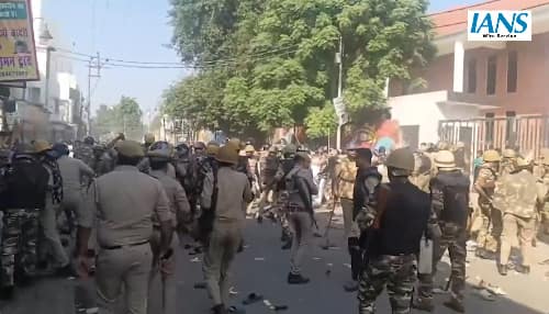 Clash erupts in UP's Bareilly as police baton charge protesters carrying 'I love Muhammad' posters after Friday prayers