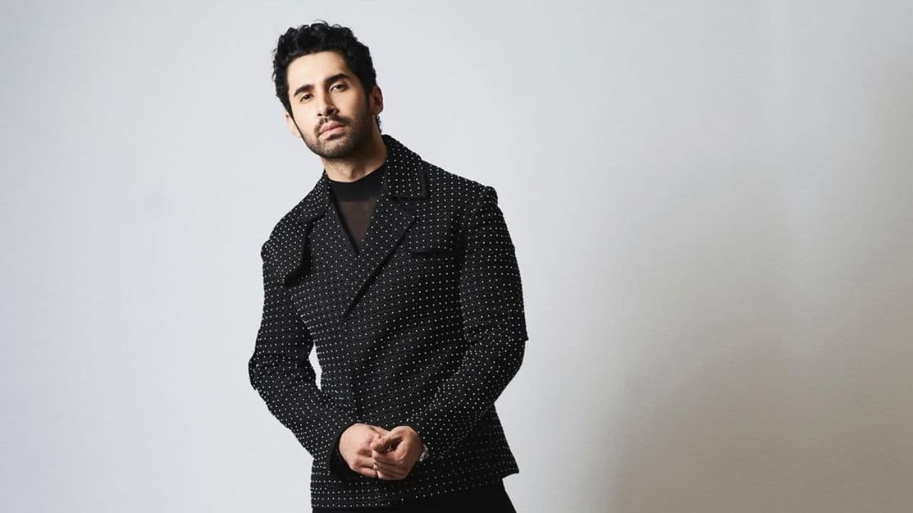 Setback Lakshaya faced a major setback in his career when his movie was cancelled back-to-back. He then realised that something like this was not in his control. Despite the setback, the actor decided to stay positive and wait for the right opportunity for himself, which eventually came his way.