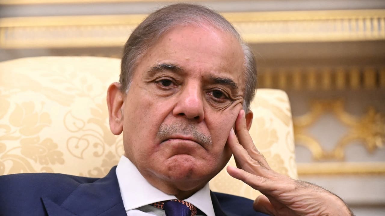 Pakistan’s Shehbaz Sharif scraps PM immunity clause amid protest over military-backed 27th Amendment