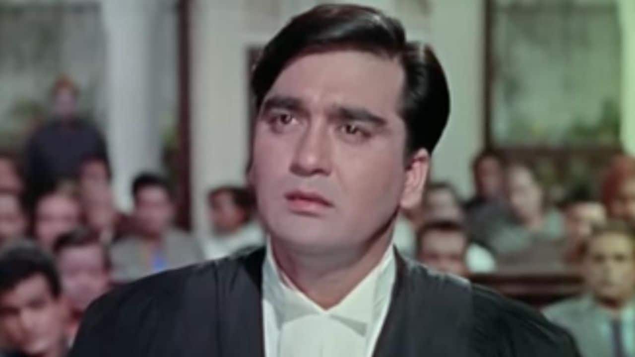 Waqt  This family drama, which was a first in India's &quot;multi-starrer&quot; genre, is about a wealthy businessman whose family is sadly divided by a natural disaster. The story explores the multiple lives of the separated family members—the father and his three sons—who accidentally cross paths later in life, often as enemies, and end with a sweet and dramatic courtroom reunion.