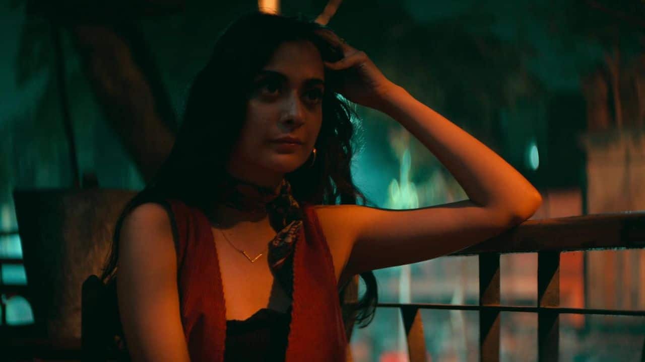 Tooth Pari: When Love Bites Tanya Maniktala and Shantanu Maheshwari starrer this Netflix series follows a rebellious vampire with a broken tooth who falls for a shy dentist on the streets of Kolkata. However, things got entangled, leaving the audience with the question: will human and mystical forces keep them apart?