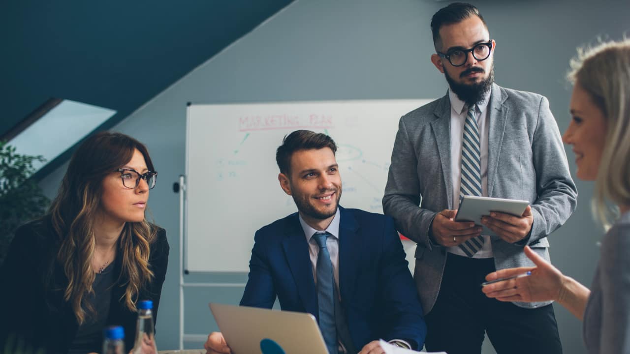 Negotiating with your lender for a closing update