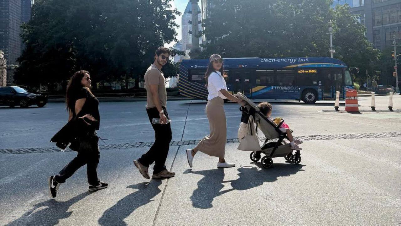 Stroll with Ishaan Khatter Priyanka Chopra also met actor Shahid Kapoor’s brother, Ishaan Khatter, in New York City. She strolls on the NYC street with Ishaan and her daughter Malti. Priyanka leads the way as Ishaan follows her behind.