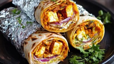 Durga Puja 2025: 10 must-try Bengali snacks for the festive season