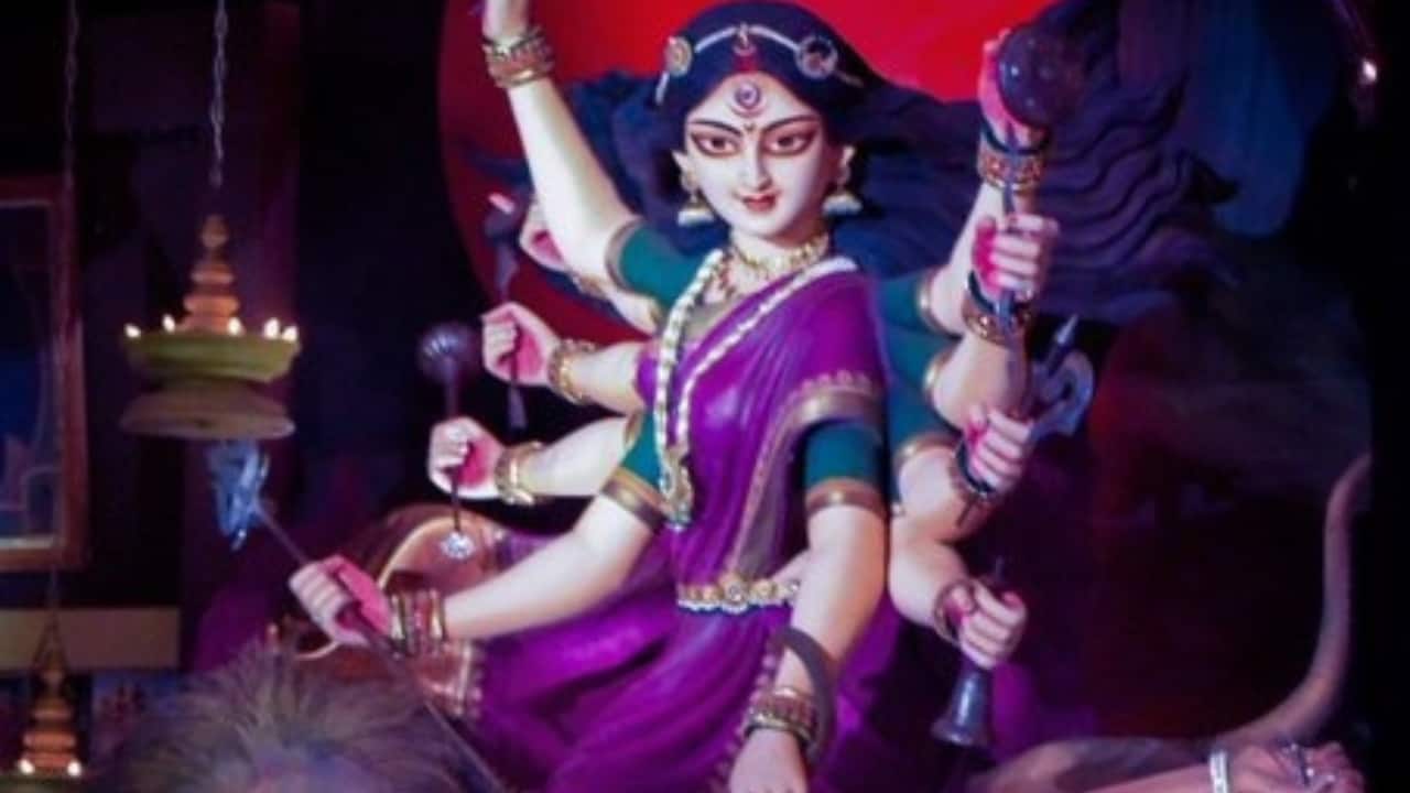 Belur Math, the headquarters of the Ramakrishna Math and Mission, also saw thousands of devotees assemble for special Ashtami rituals, including the traditional Kumari Puja, where a young girl is worshipped as a living embodiment of the goddess. (Photo: X)