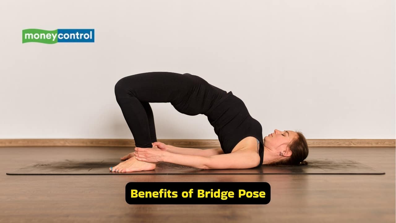 Cardiologist reveals how yoga magically cured his knee pain: “I have forgotten if it was in the right or left knee”