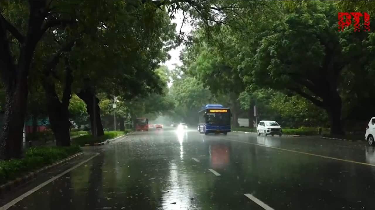 Delhi downpour triggers waterlogging, traffic chaos | In pics