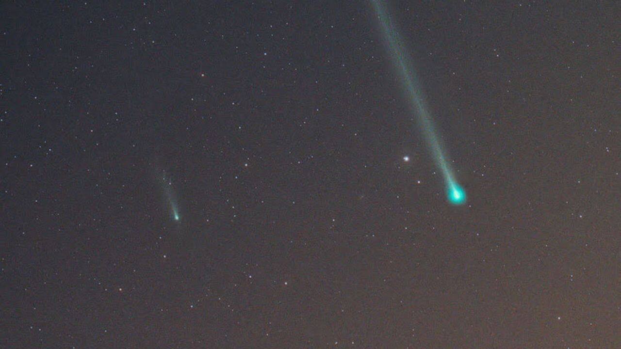 6. Two Camera Comets in One Sky: Comets C/2025 K1 ATLAS and C/2025 R2 SWAN appear near each other by chance, captured from Reunion Island. (Image: Luc Perrot)