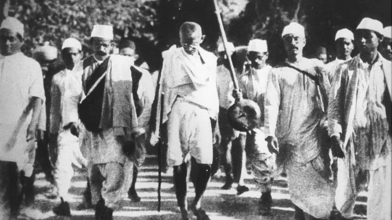 Salt Satyagraha/Dandi March (1930) In a symbolic protest against the British salt tax, Gandhi walked 240 miles from Sabarmati Ashram to Dandi, where he made salt from seawater. This simple act triggered mass civil disobedience across India and caught the world’s attention, inspiring global non-violent movements.