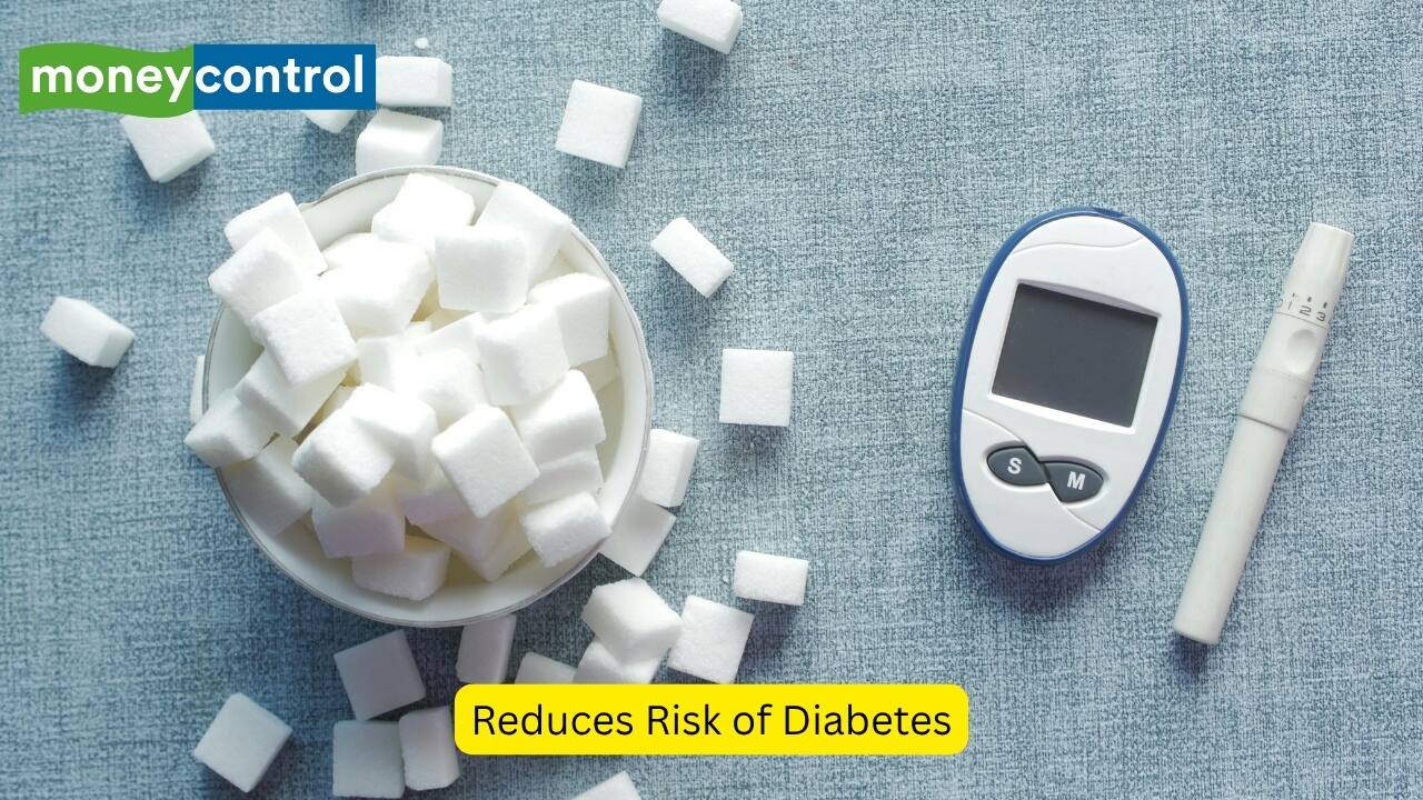 Reduces Risk of Certain Diseases Regular coffee intake has been associated with a lower risk of type 2 diabetes, Parkinson’s disease, and some neurodegenerative conditions. The antioxidants and bioactive compounds in coffee appear to help regulate insulin sensitivity, reduce inflammation, and protect nerve cells from damage. (Image: Canva)