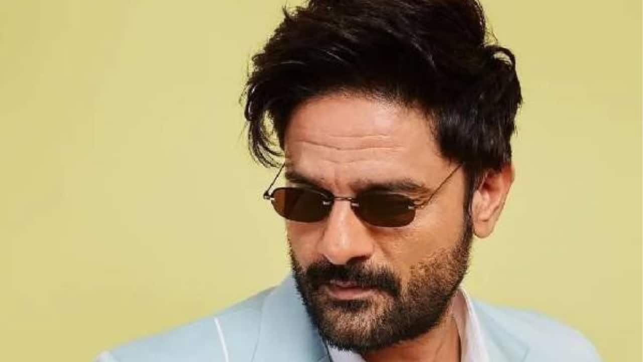 Jaideep Ahlawat recalls picking up cow dung with his hands in his village; says, 'Now I party on rooftop of 7-star hotels, the arc is simply too huge'
