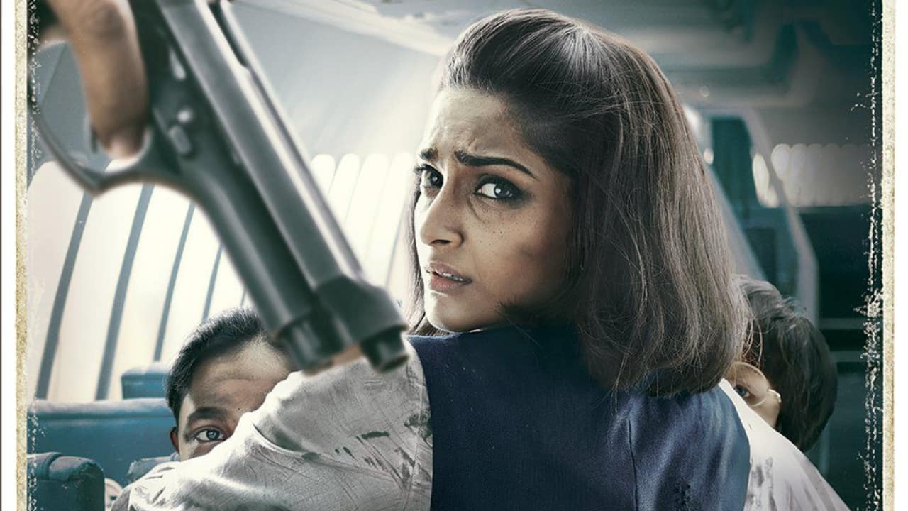 Sonam Kapoor – Neerja  Box Office: ₹135 crore+ Sonam Kapoor’s Neerja had everyone holding their breath. She brought quiet strength, fearlessness, and humanity to a tragic story. People weren’t just watching—they were feeling every moment with her.