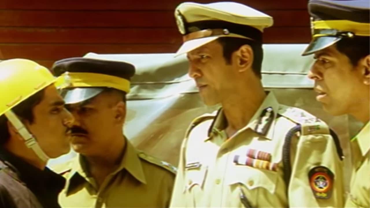 Black Friday In Anurag Kashyap's Black Friday, Kay Kay Menon played the role of Mumabi Police Commissioner Rakesh Maria. The film narrates the story of the Bombay bomb blasts of 1993. It is based on Hussain Zaidi's book, Black Friday: The True Story of the Bombay Bomb Blasts