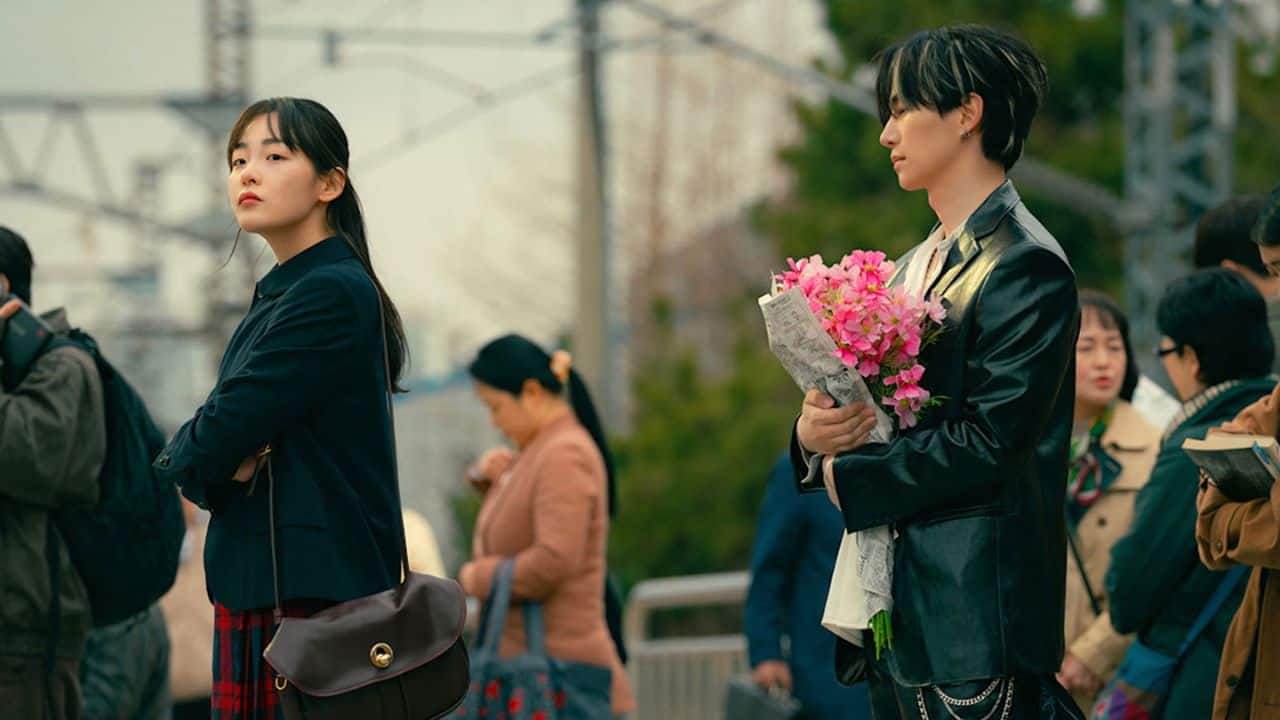 Typhoon Family (October 11) This historical drama starring Lee Jun-ho and Kim Min-ha in the lead roles is set against a backdrop of the 1997 Asian financial crisis. The series show the struggles of a carefree son who inherits his father’s company between the national economic collapse. The drama is a compelling story of a personal growth and ambition as the young man must mature quickly to save his family’s small business and its employees from the financial chaos. 