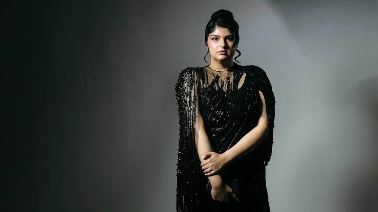 Entrepreneurial and Creative Interests Anshula is renowned for being socially conscious and enterprising. She backs a number of causes pertaining to self-acceptance and mental health. In 2025, she received the Power Creator Awards' Lifestyle Creator of the Year honour, which acknowledged her constructive influence in the digital sphere.