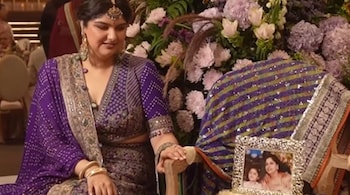 Anshula Kapoor pays tribute to her late mom