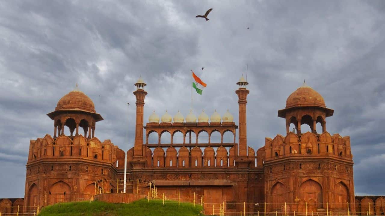 Toxic Delhi is eating away Lal Quila walls: What’s the ‘Black Fort’ mystery?