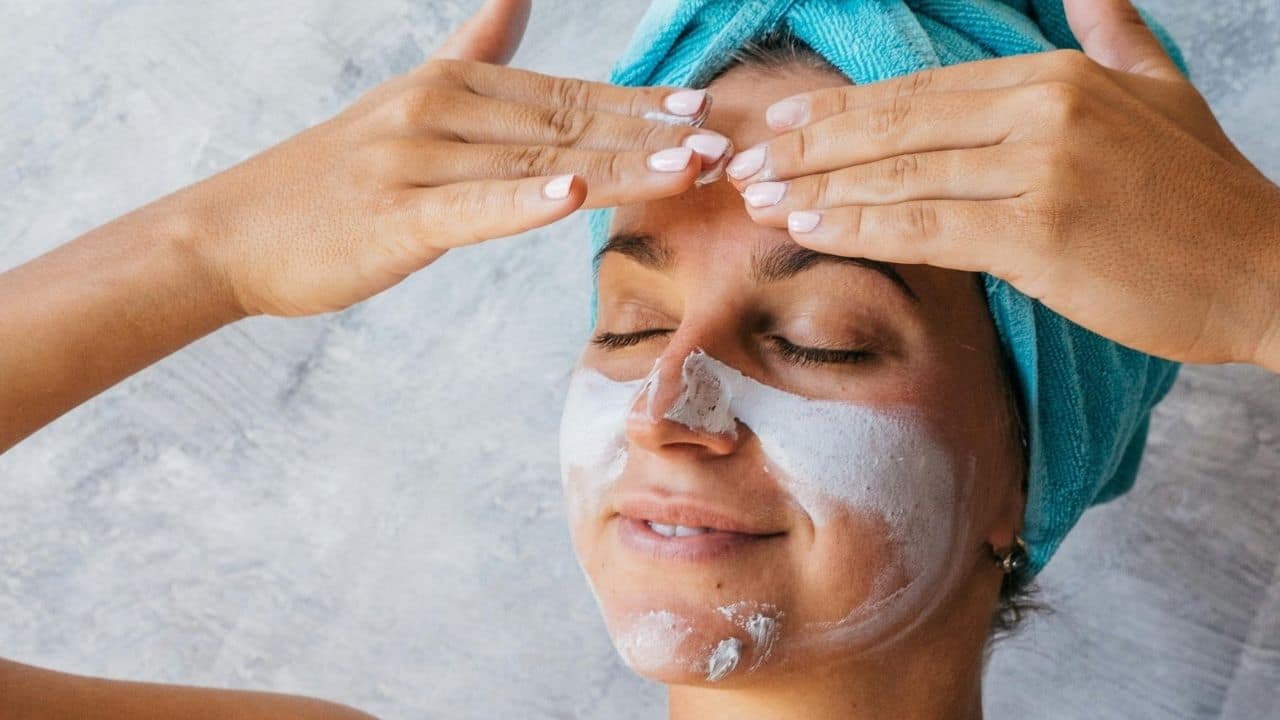Want glowing skin? Try these 5 simple homemade face packs