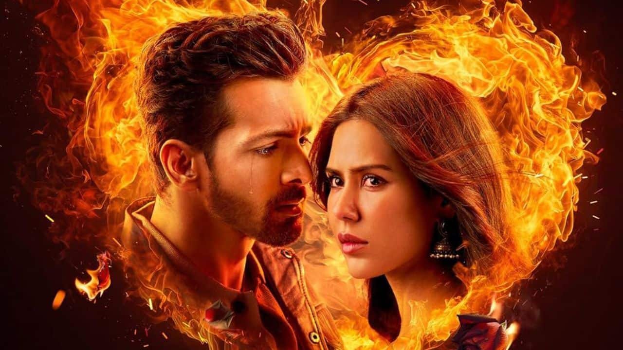 Ek Deewane Ki Deewaniyat – October 21 The movie produced by Anshul Garg is a passionate romantic film that looks at the sensitive boundary between obsession and love. Adaa Randhawa (Sonam Bajwa) and Vikramaditya (Harshvardhan Rane) in the lead roles are seen in a turbulent relationship in the movie, where strong emotions lead to heartbreak and unexpected turns. This theatrical release promises a thrilling cinematic experience for all romantic lovers with its warm music, intense drama, and compelling performances.