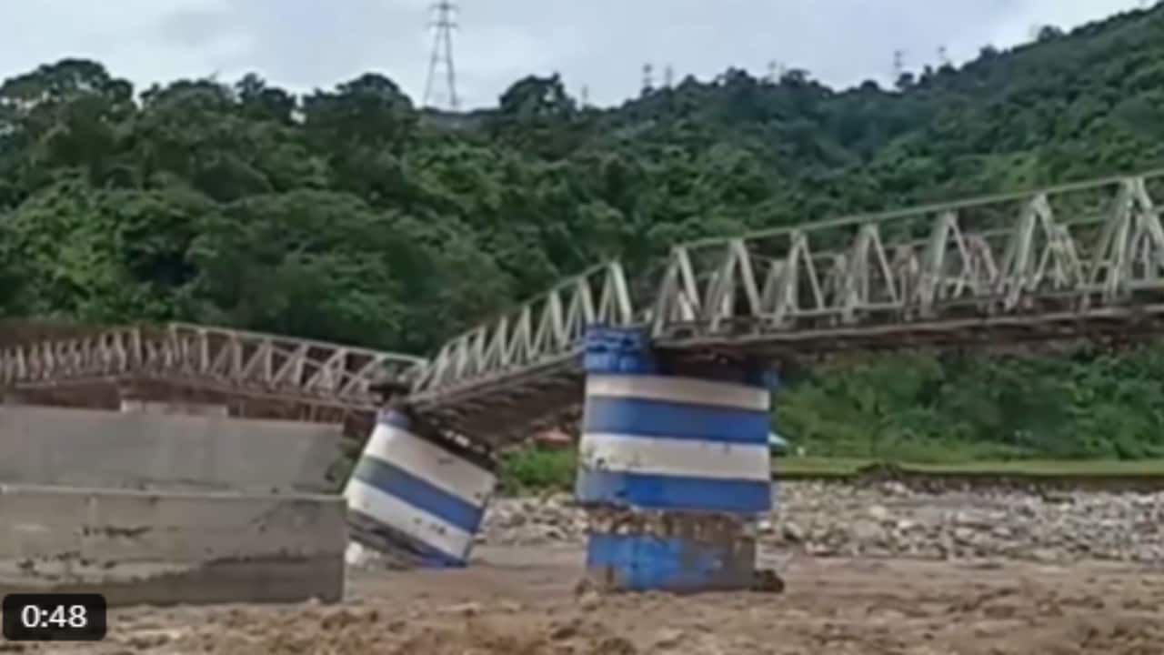 After 2 days of devastation in north Bengal, roads reopen, but wounds run deep