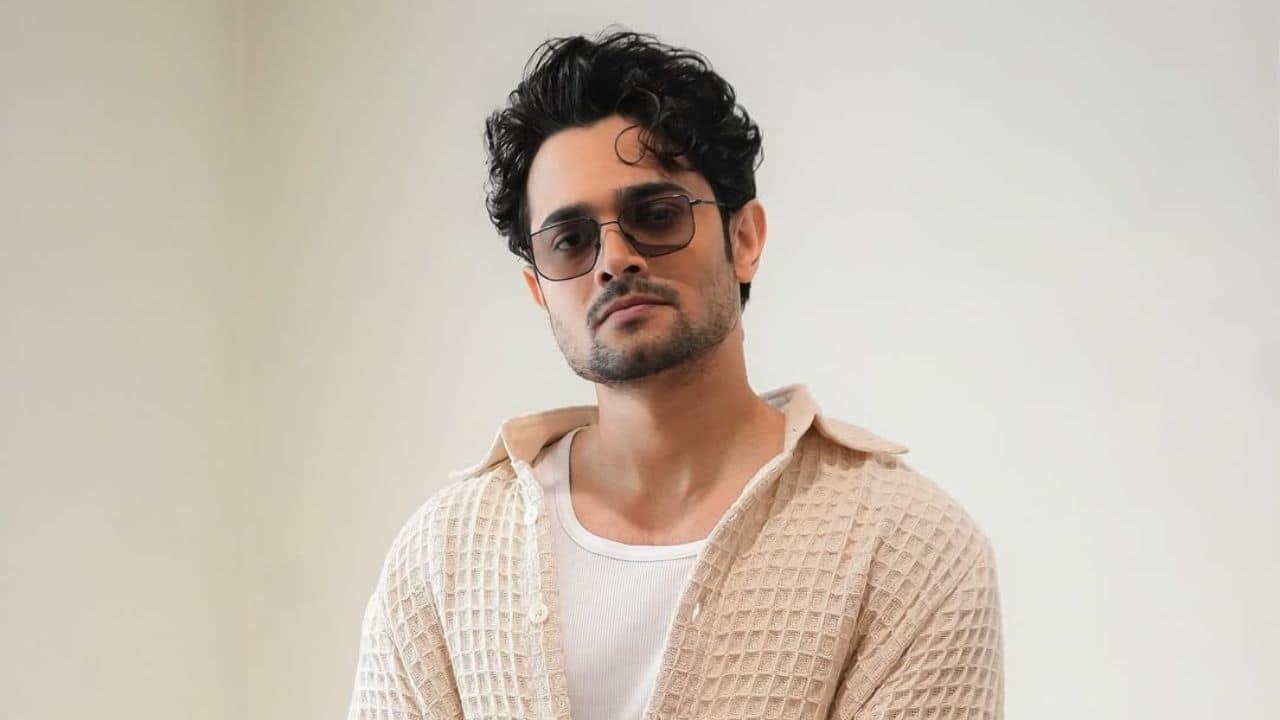 Bhuvan Bam – The OG Digital Star Fifth place goes to Bhuvan Bam, the BB Ki Vines creator, with Rs 122 crore. He pioneered relatable storytelling on YouTube and broke into music and acting. Yet, Tanmay’s empire of comedy, podcasts, and production has taken him even higher.