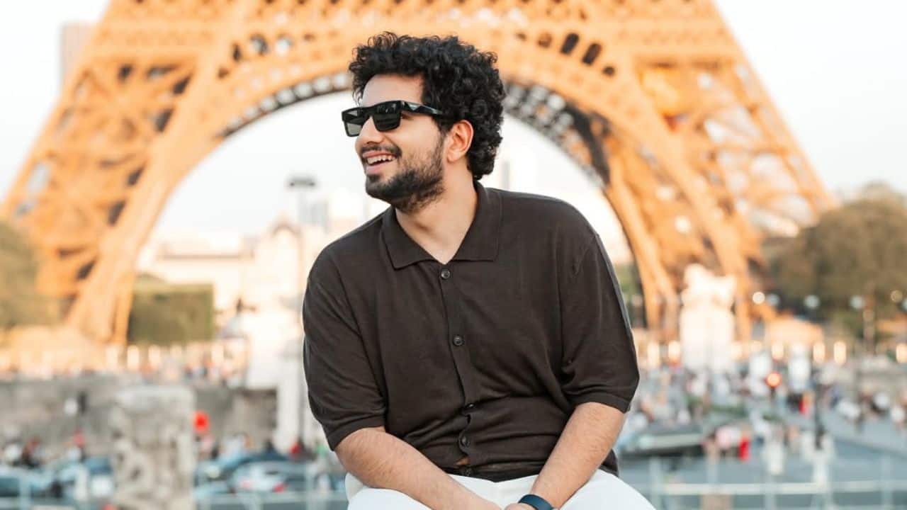 Samay Raina – The Chess Comedian Third on the list is Samay Raina, comedian and chess streamer, worth Rs 140 crore. He’s blended humour and strategy like no one else. Tanmay, his friend and collaborator, has now surpassed him by over Rs 500 crore.