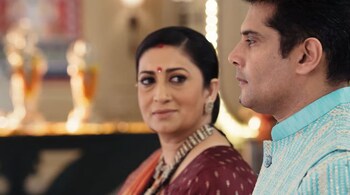 Smriti Irani and Amar Upadhyay in Kyunki Saas Bhi Kabhi Bahu Thi
