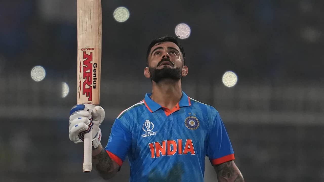 'The man is serious for World Cup': Dinesh Karthik reveals how Virat Kohli practiced in London for Australia series